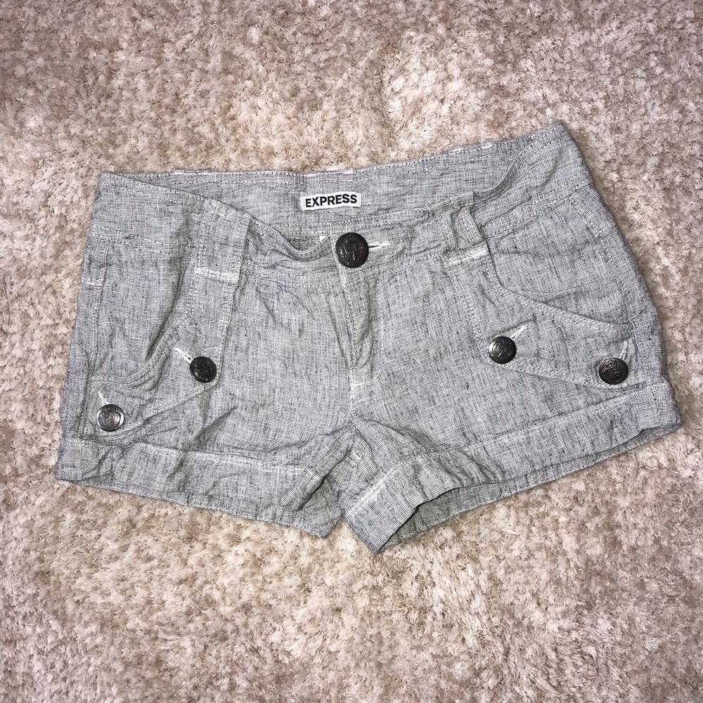 Express Shorts